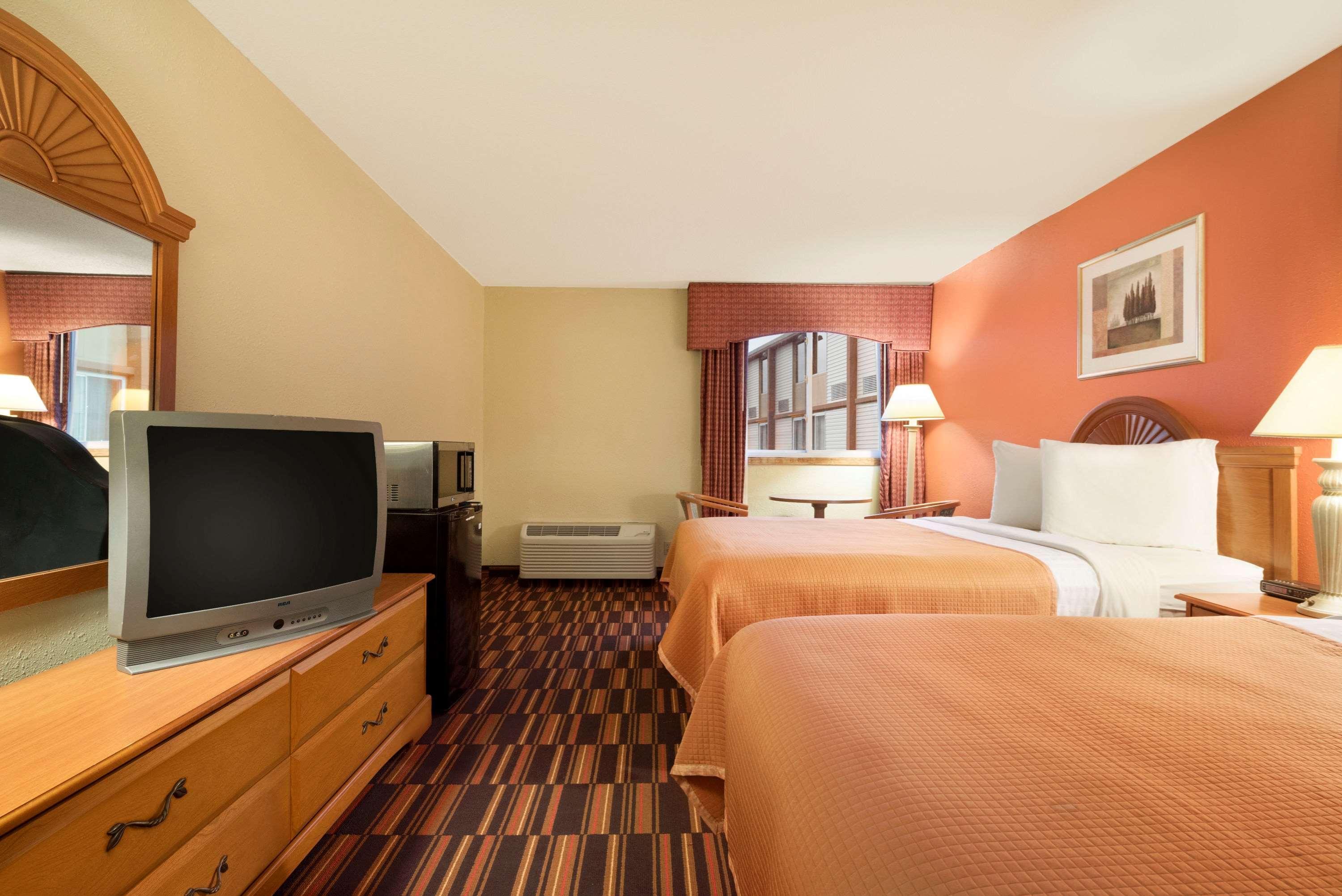 Travelodge By Wyndham Sturgis Kültér fotó
